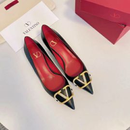 Picture of Valentino Shoes Women _SKUfw155759663fw